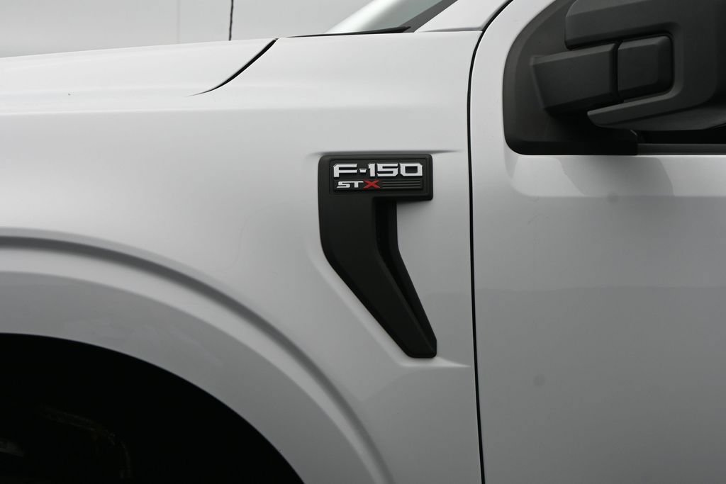 Used 2022 Ford F150 XL w/ STX Appearance Package AWD/4WD image 17