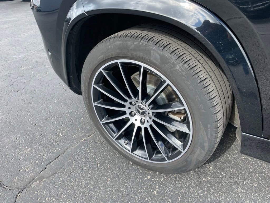 Used 2022 Mercedes-Benz GLE 350 4MATIC image 3