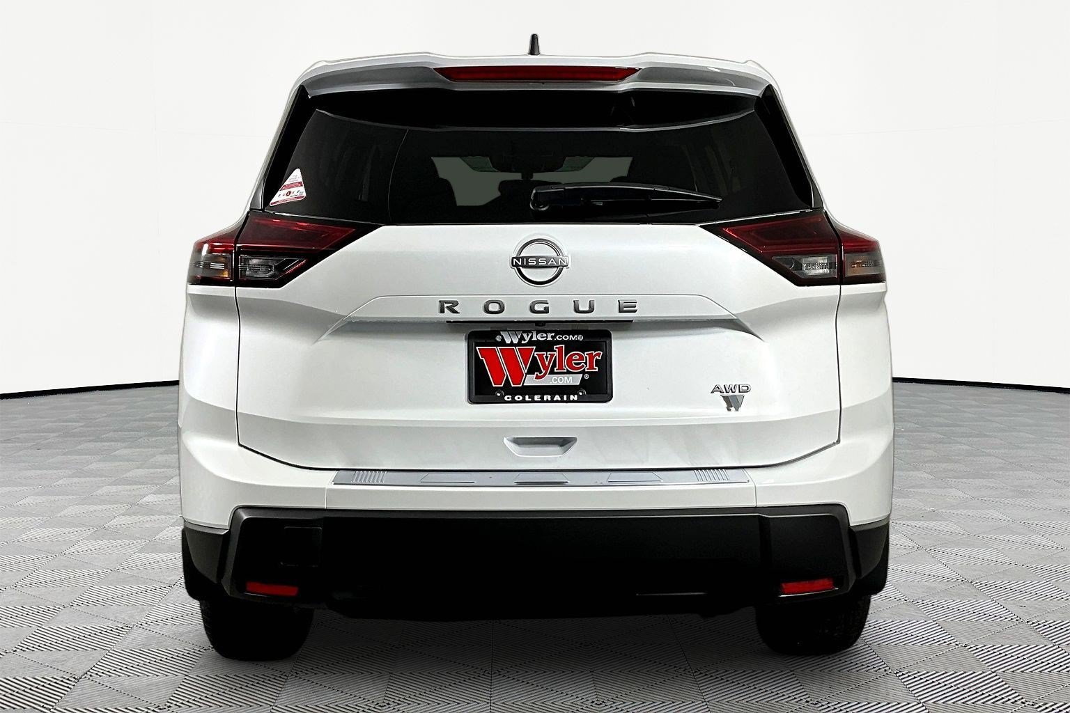 New 2026 Nissan Rogue SV w/ Cold Weather Package AWD/4WD image 5