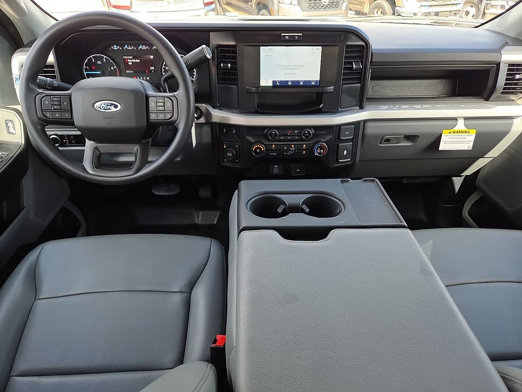 Used 2025 Ford F250 XL w/ XL Off-Road Package AWD/4WD image 15