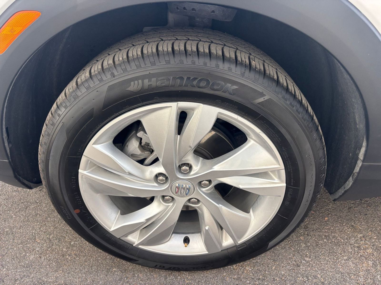 Used 2025 Buick Encore GX Preferred image 30