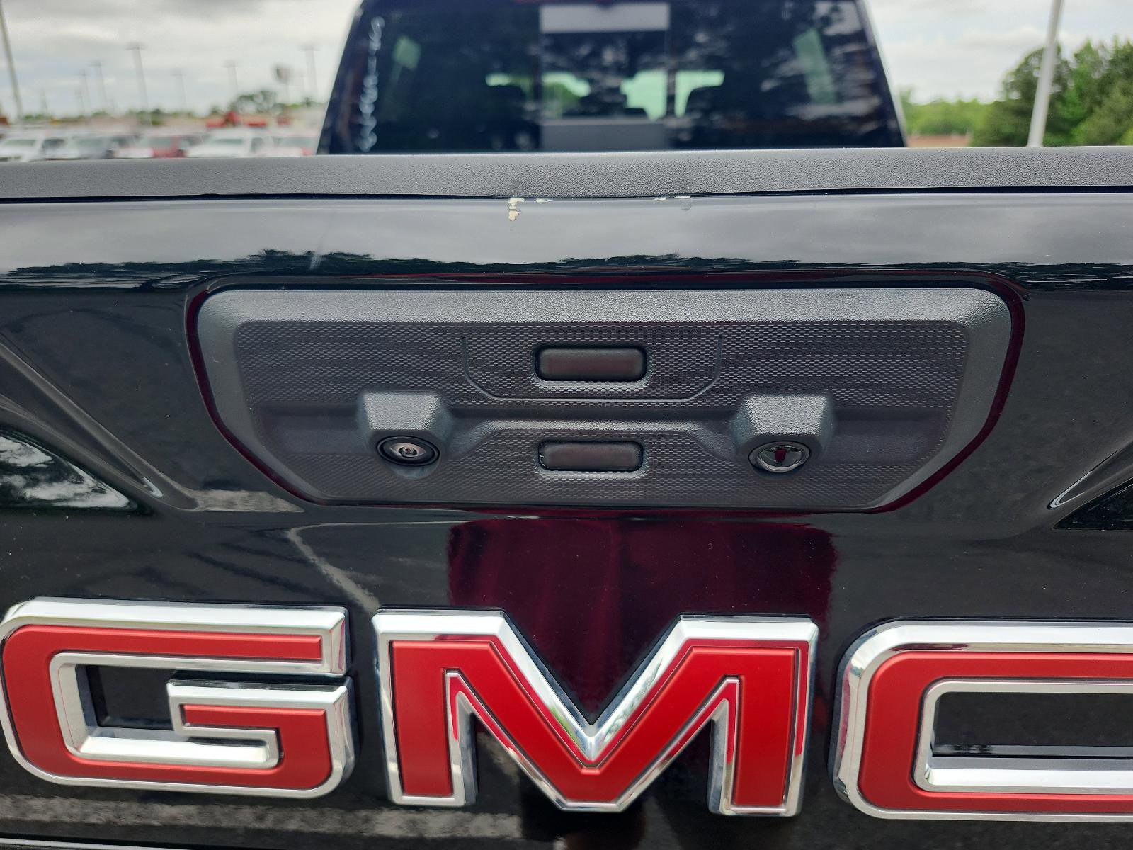 Certified 2025 GMC Sierra 2500 Denali AWD/4WD image 12