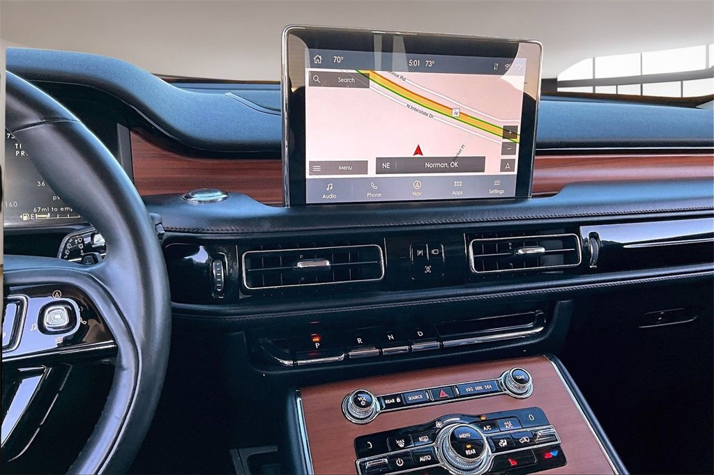 Used 2020 Lincoln Aviator Reserve image 6