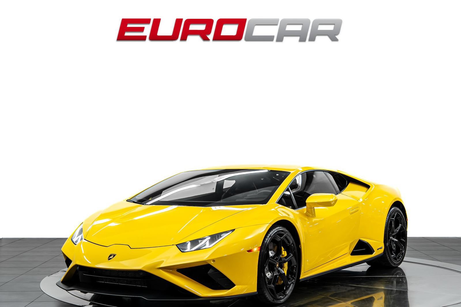 Used 2021 Lamborghini Huracan EVO RWD image 1
