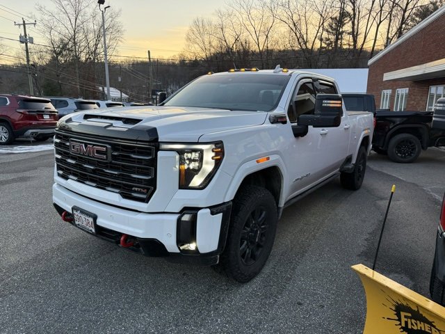 Used 2024 GMC Sierra 2500 AT4 w/ AT4 Premium Plus Package image 8