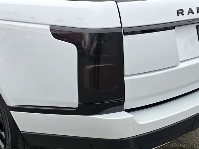 Used 2020 Land Rover Range Rover HSE image 35