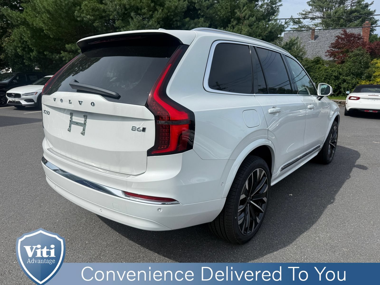 New 2027 Volvo XC90 B6 Plus AWD/4WD image 7