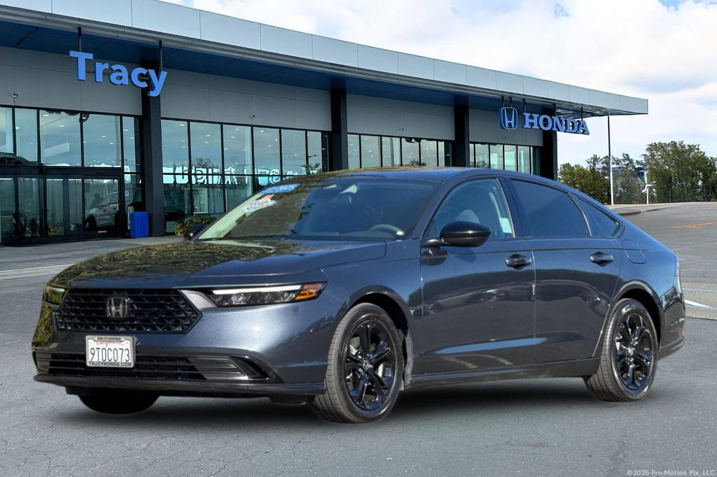 Certified 2025 Honda Accord SE image 13