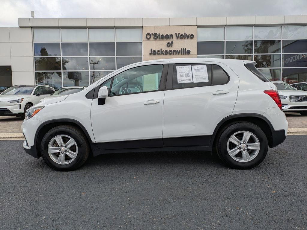 Used 2020 Chevrolet Trax LS w/ Tint and Cruise Package image 3