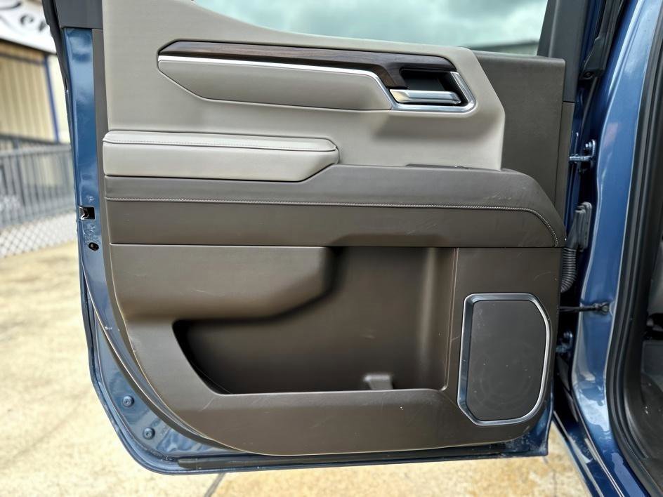 Used 2024 GMC Sierra 1500 SLT image 17