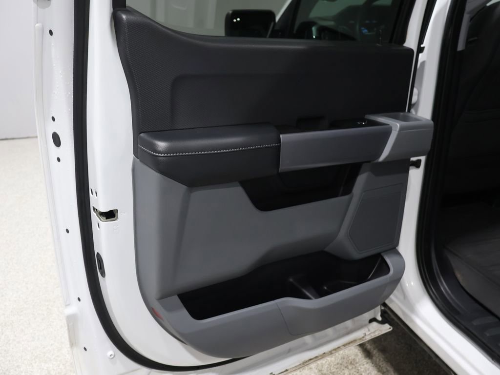 Used 2022 Ford F150 XLT image 25