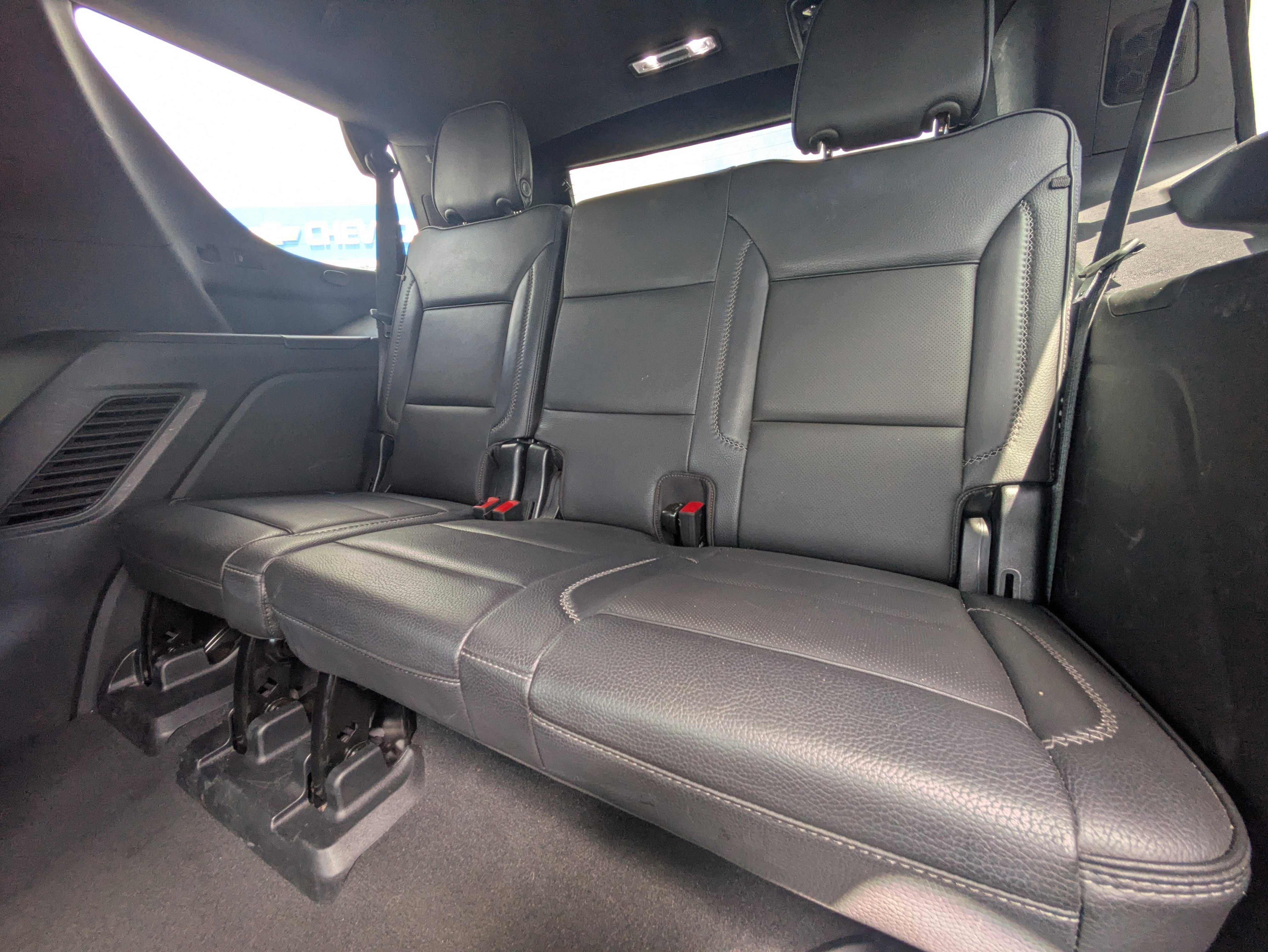 Used 2023 GMC Yukon Denali w/ Max Trailering Package image 9
