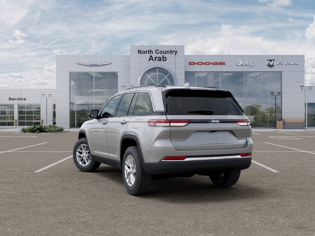 New 2026 Jeep Grand Cherokee Laredo RWD image 4