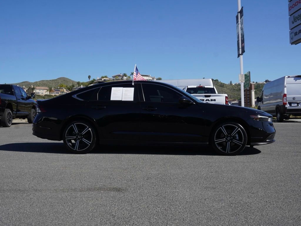 Used 2023 Honda Accord Sport image 3