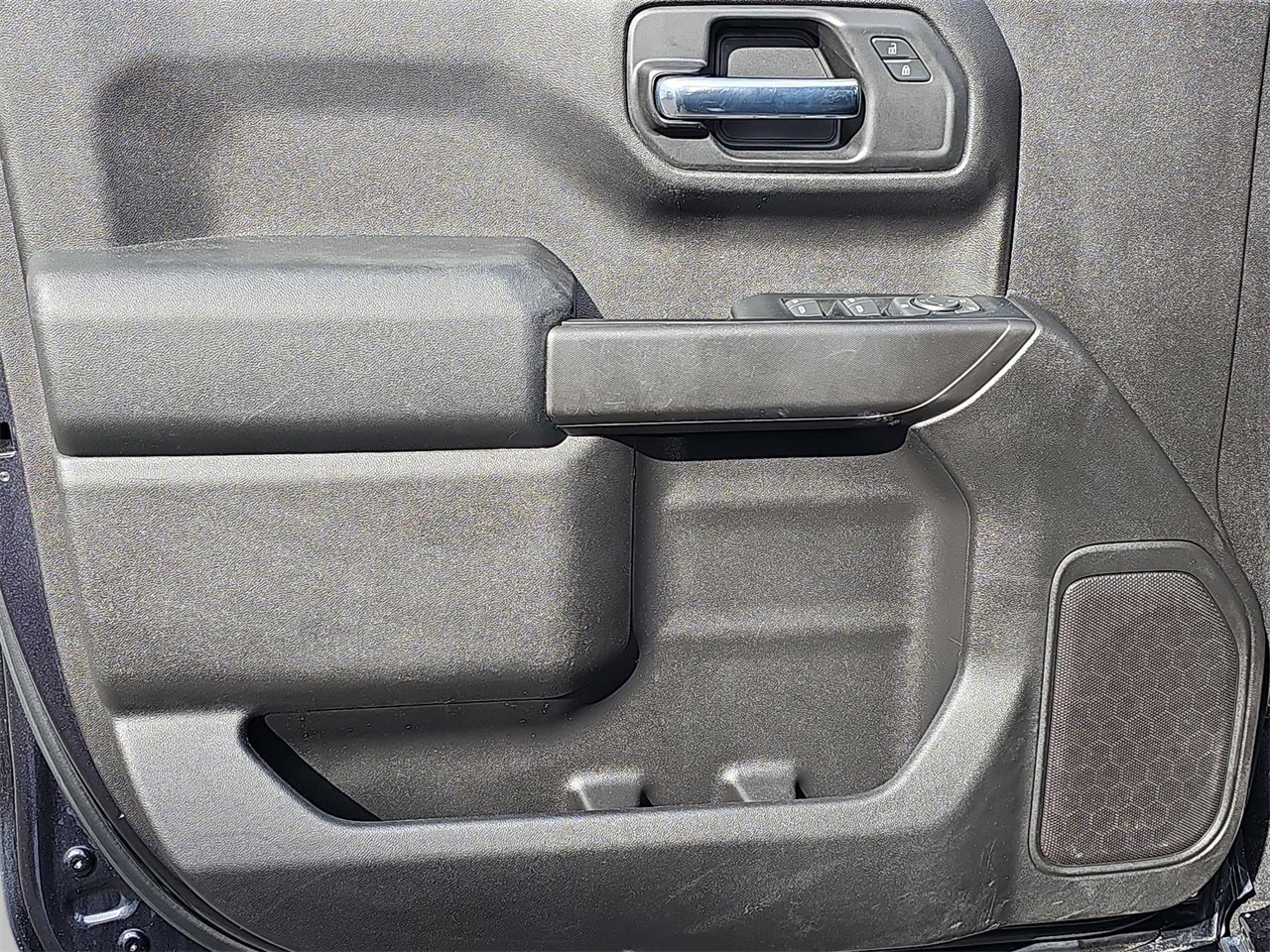 Certified 2022 Chevrolet Silverado 1500 Custom image 29