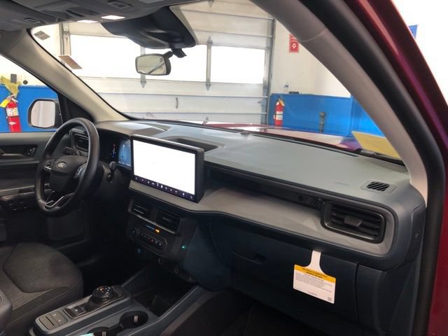 New 2025 Ford Maverick XLT w/ XLT Luxury Package AWD/4WD image 14