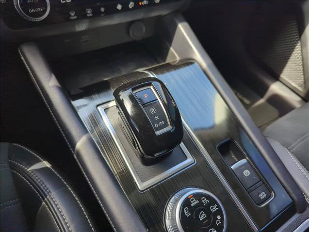 Used 2023 Mitsubishi Outlander SE AWD/4WD image 10