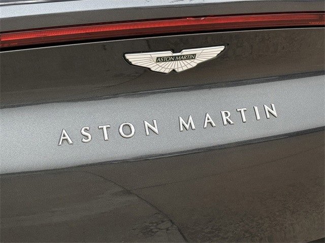 Used 2021 Aston Martin DBX image 23
