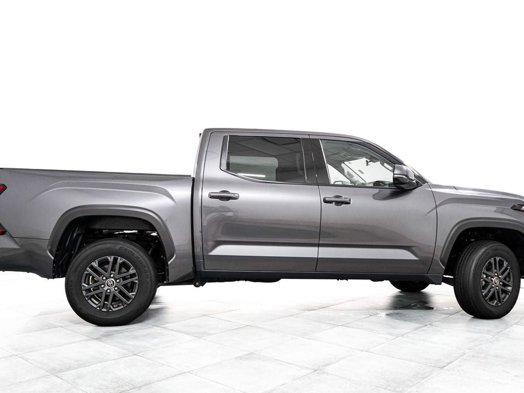 Used 2023 Toyota Tundra SR5 w/ SR5 Convenience Package AWD/4WD image 7