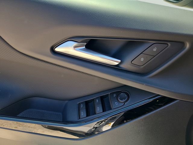 New 2026 Chevrolet Equinox LT w/ Safety and Technology Package image 29