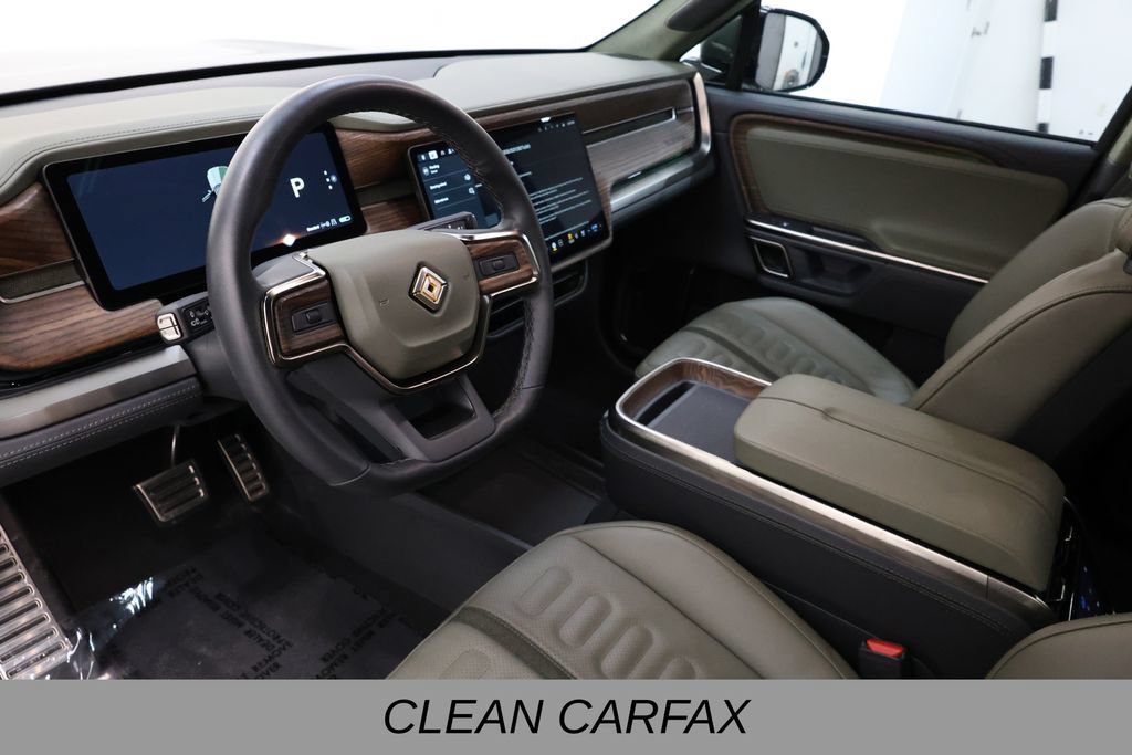 Used 2023 Rivian R1S Adventure AWD/4WD image 10