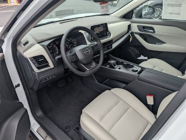 New 2026 Nissan Rogue Dark Armor AWD/4WD image 13