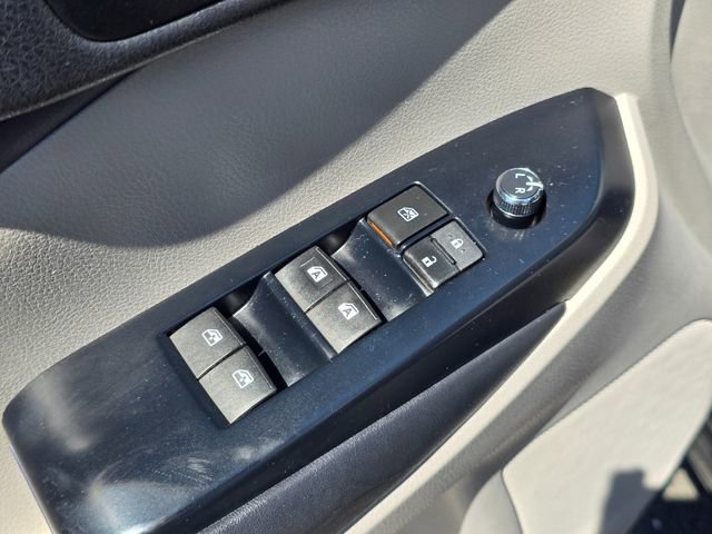 Used 2015 Toyota Highlander XLE AWD/4WD image 24