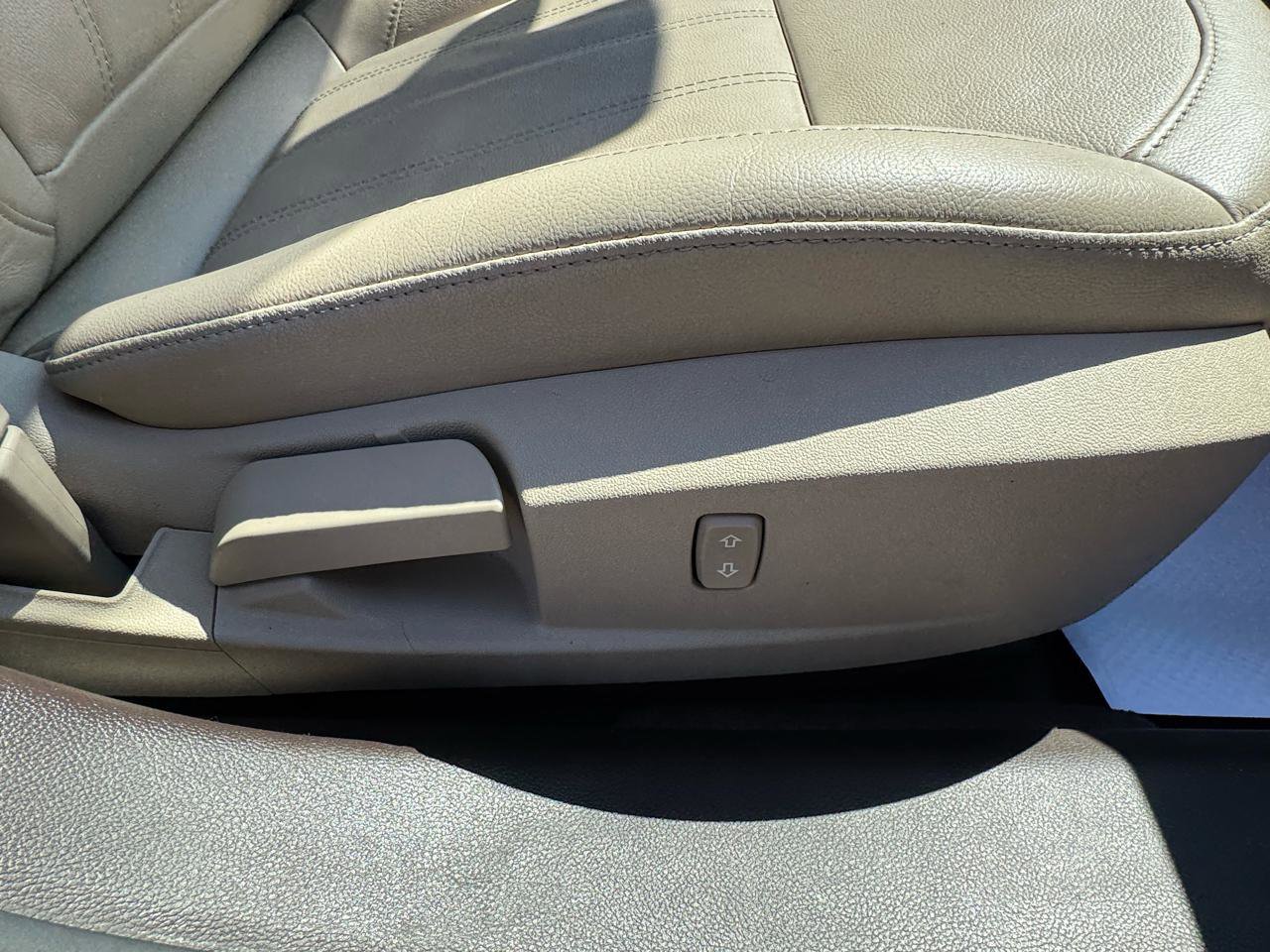 Used 2011 Buick Regal CXL w/ RL2 Preferred Equipment Group image 30