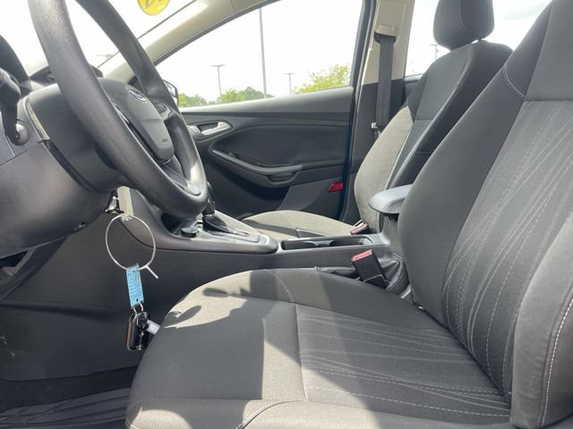 Used 2018 Ford Focus SEL FWD image 25