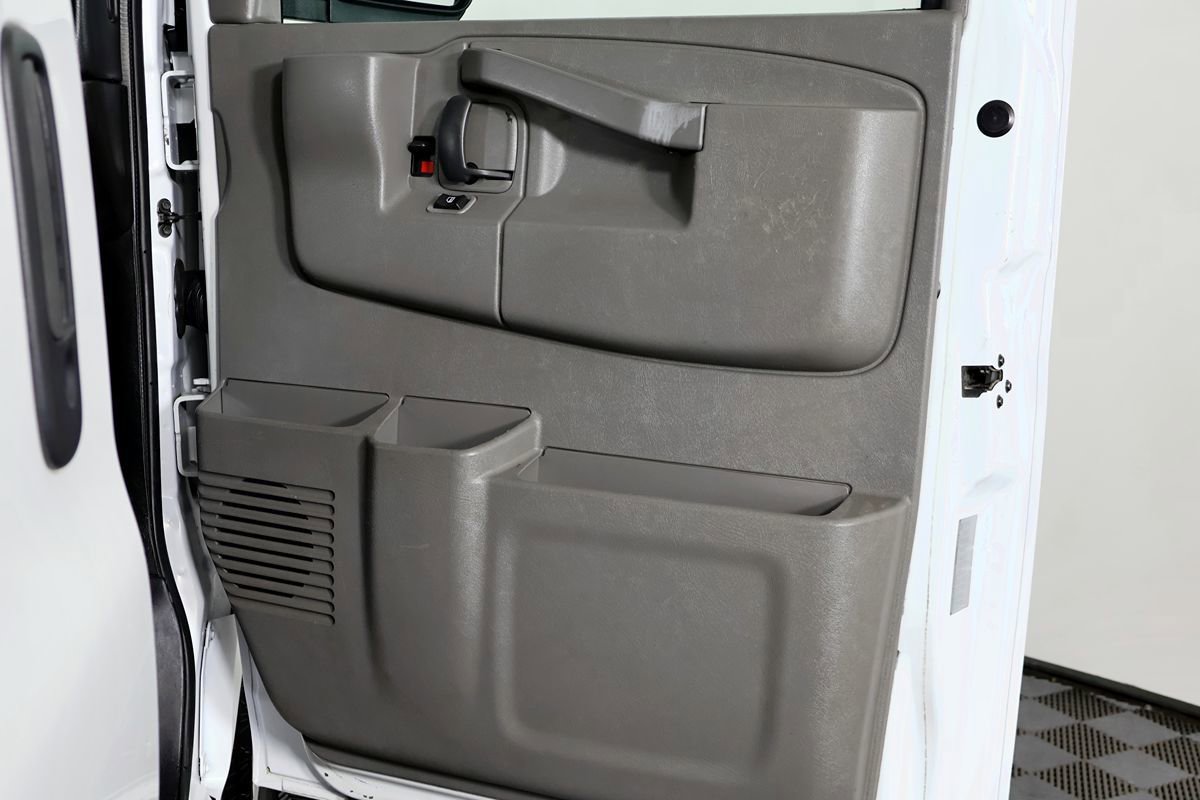 Used 2017 Chevrolet Express 2500 LS RWD image 36