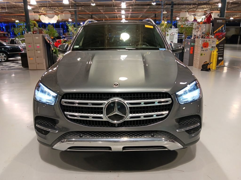 Used 2024 Mercedes-Benz GLE 350 4MATIC image 10