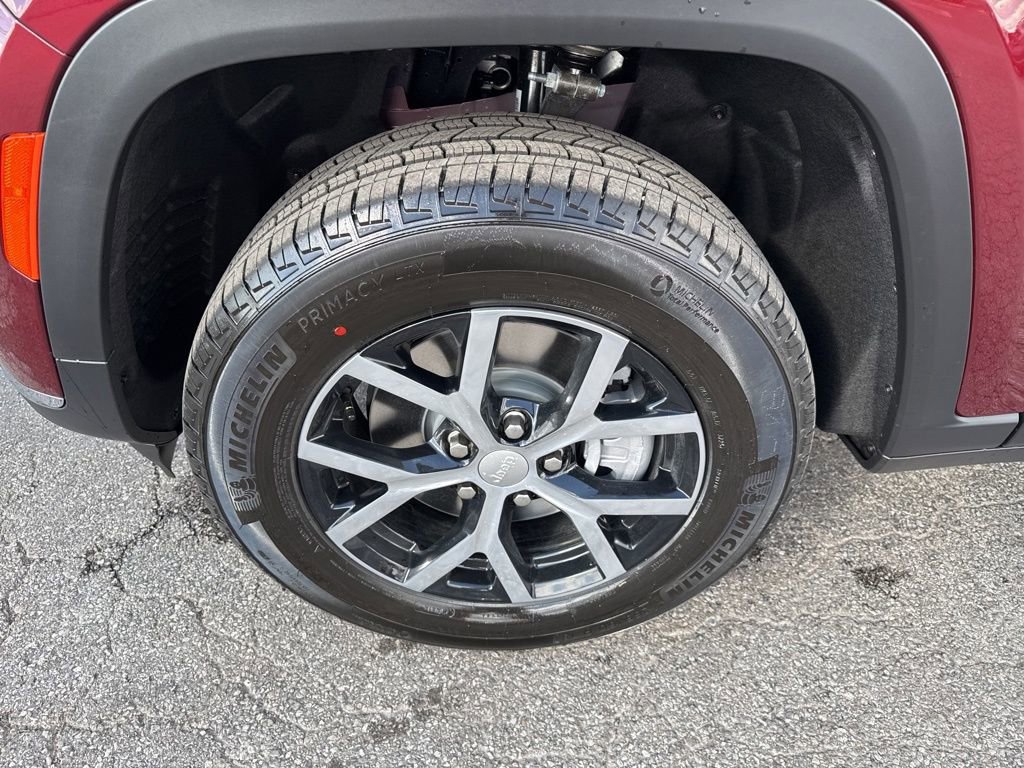 New 2025 Jeep Grand Cherokee L Limited image 10