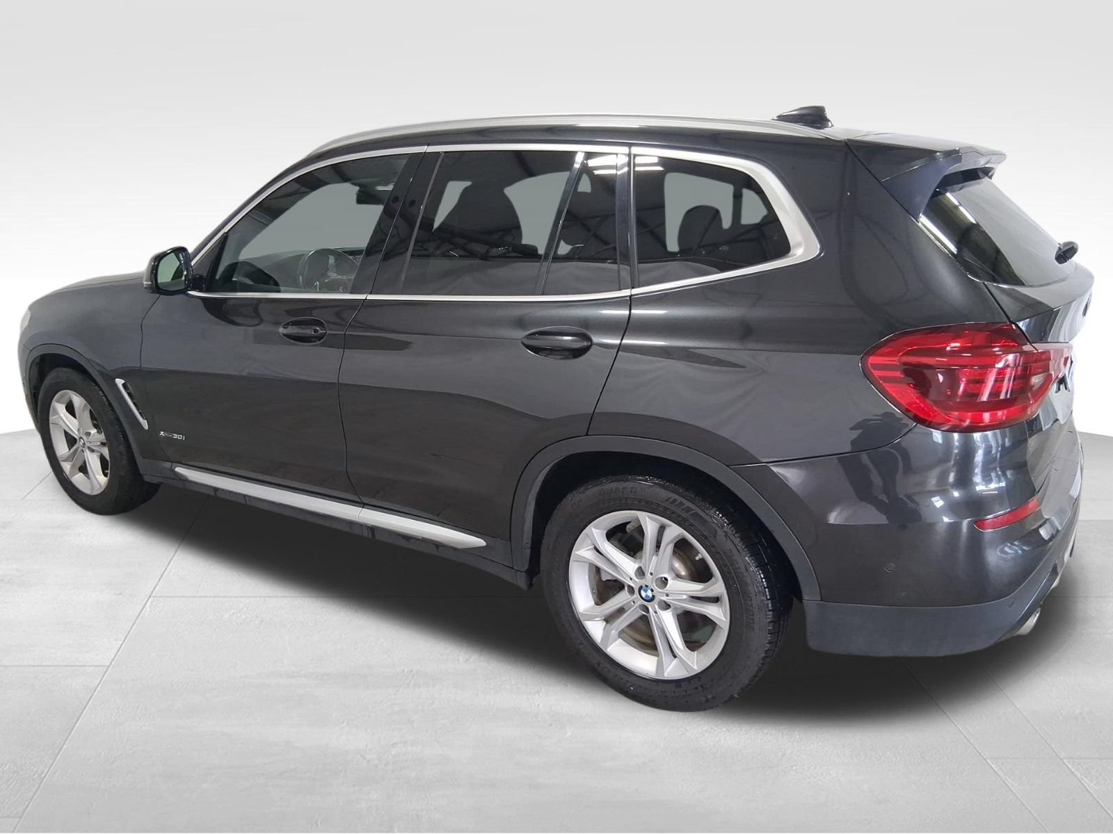 Used 2018 BMW X3 xDrive30i AWD/4WD image 7