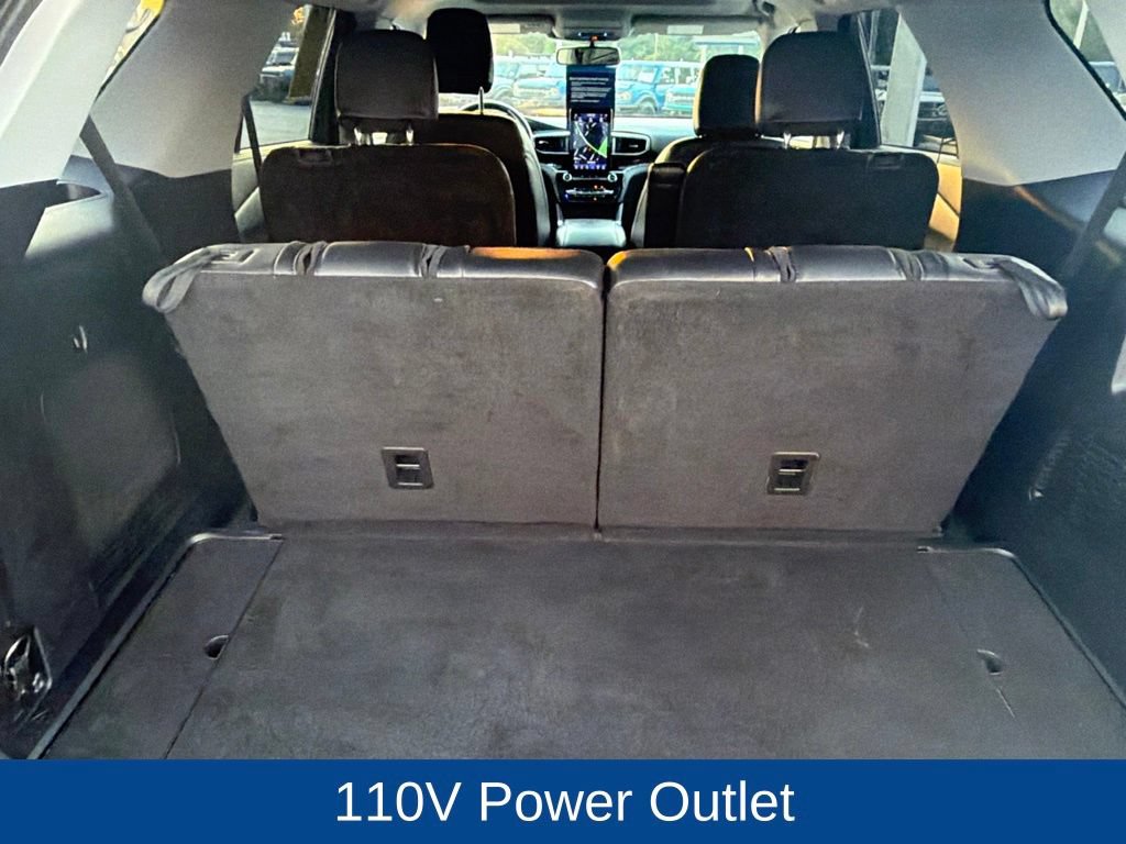 Certified 2023 Ford Explorer Limited w/ Limited Technology Package RWD image 12