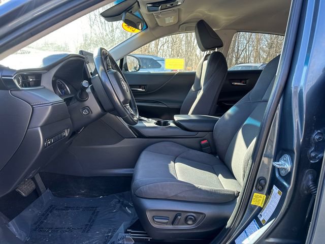 Certified 2021 Toyota Venza LE w/ Carpet Mat Package (TMS) image 27