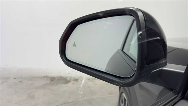 Used 2025 BMW X2 xDrive28i image 11