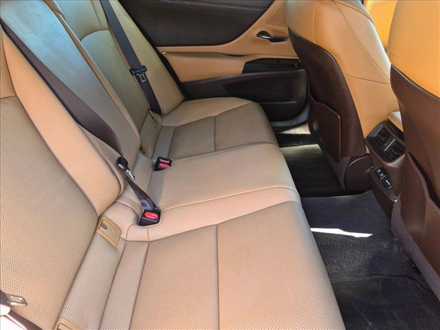 Certified 2021 Lexus ES 350 w/ Premium Package FWD image 18