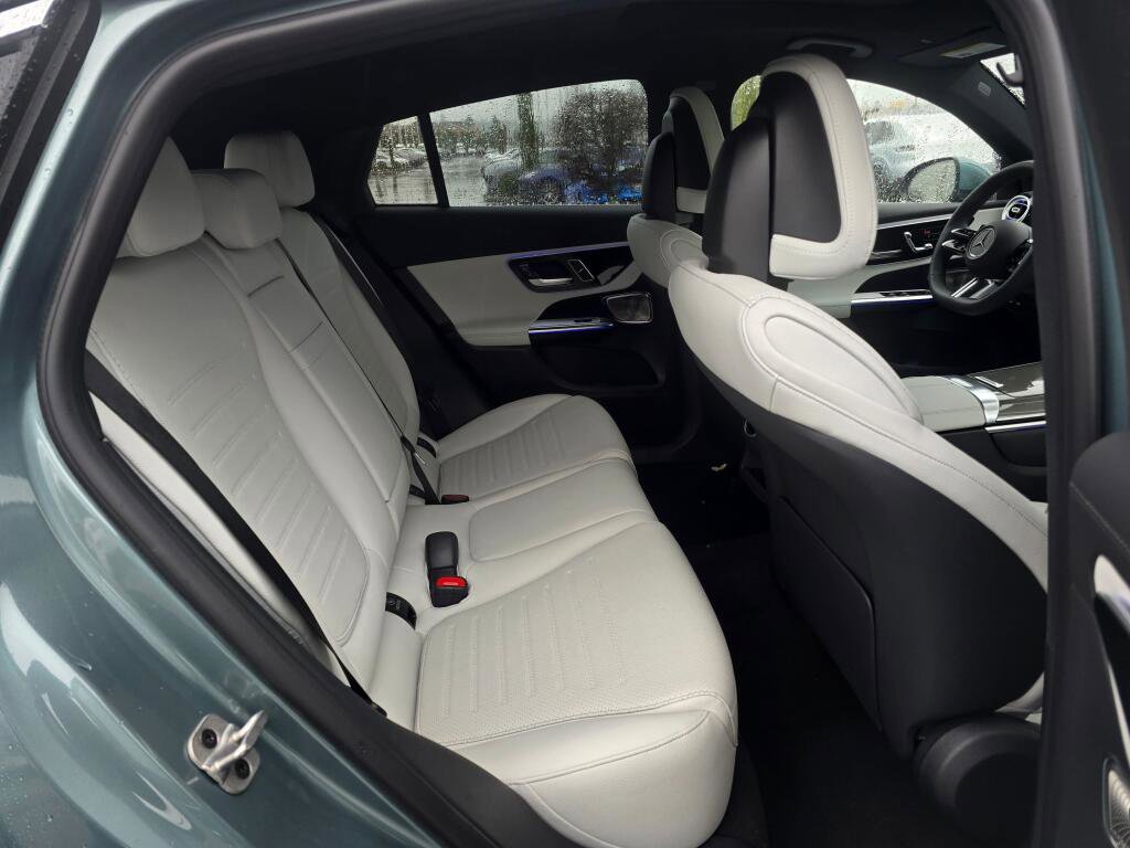 New 2026 Mercedes-Benz GLC 300 4MATIC image 24