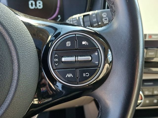 Used 2024 Kia Soul EX image 23