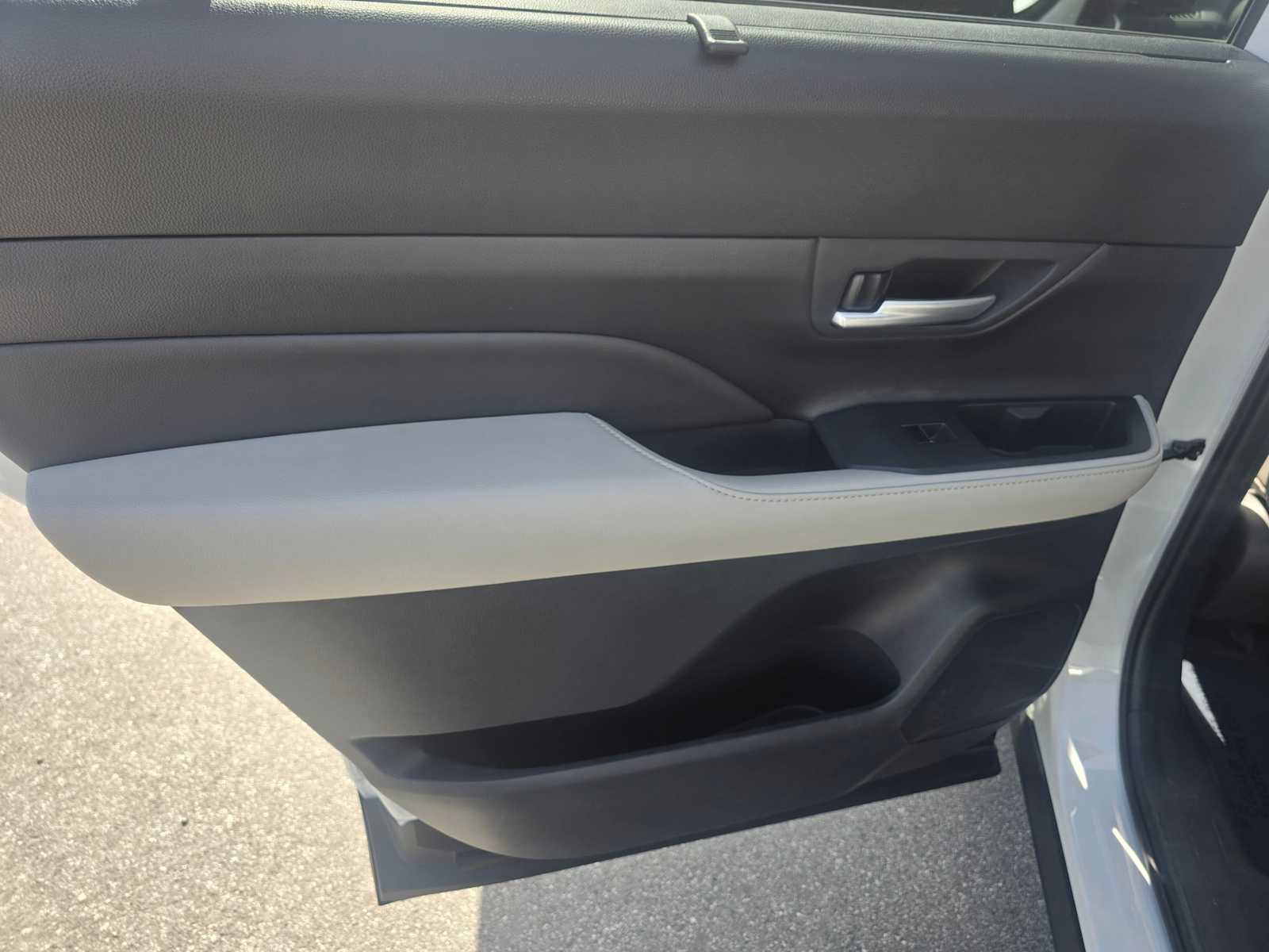 Used 2024 Toyota Grand Highlander XLE image 21