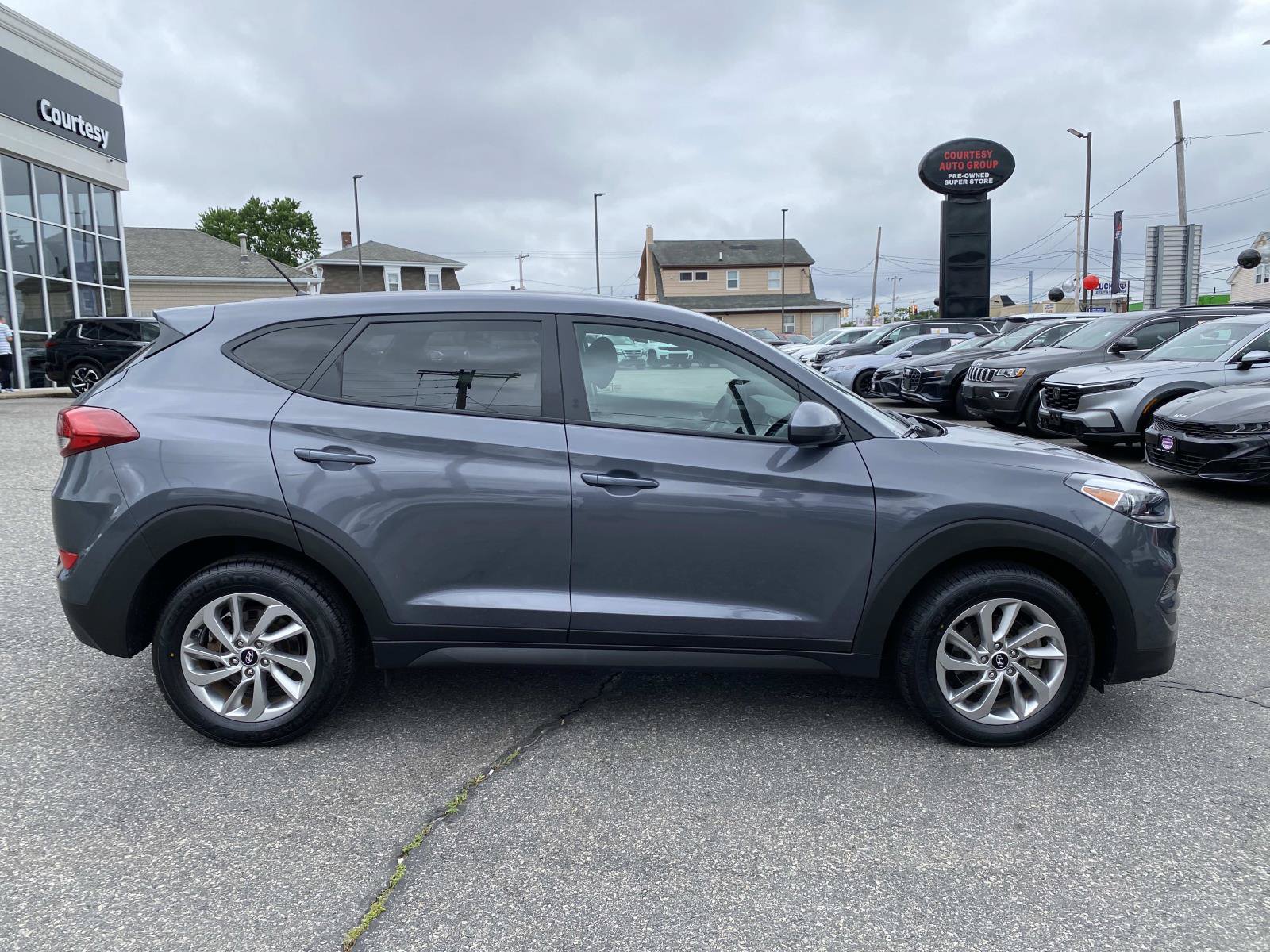 Used 2018 Hyundai Tucson SE AWD/4WD image 8