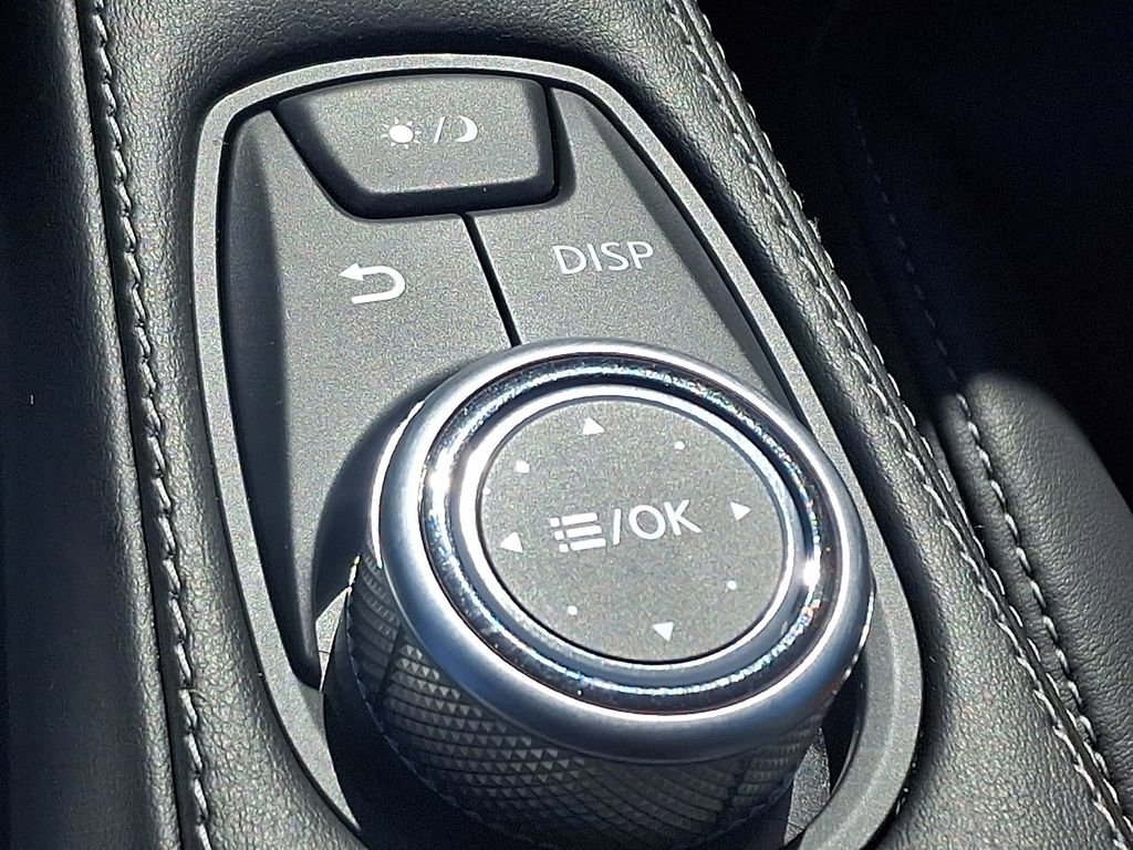 Certified 2025 INFINITI QX50 Pure image 23