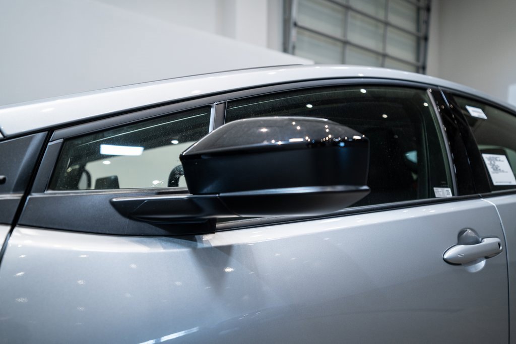 New 2026 Toyota Prius Plug-In Hybrid image 9