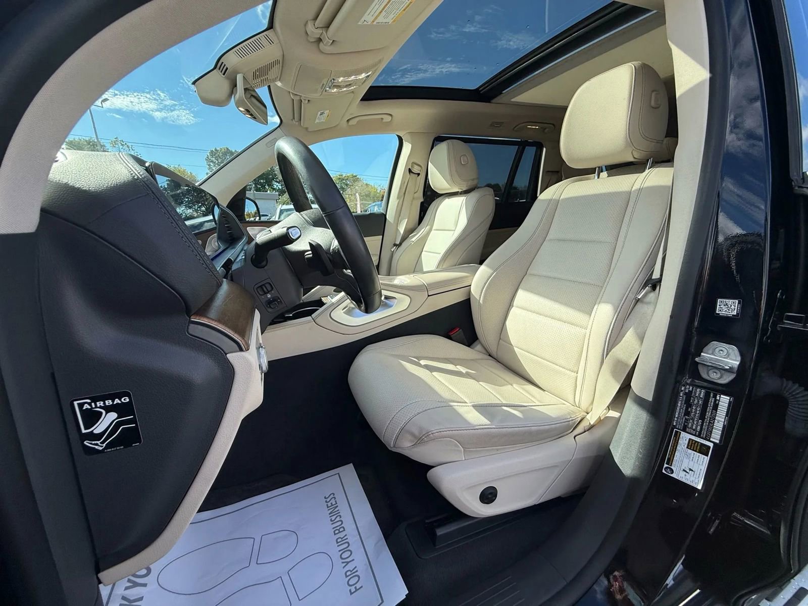 Used 2020 Mercedes-Benz GLS 450 4MATIC image 11