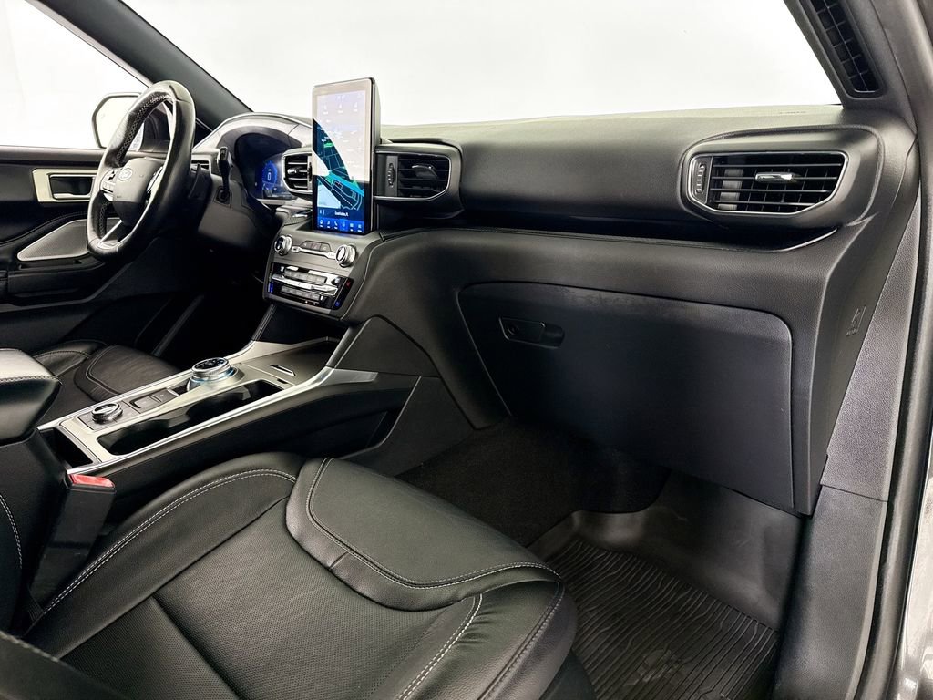 Used 2020 Ford Explorer ST w/ ST High-Performance Pack AWD/4WD image 13