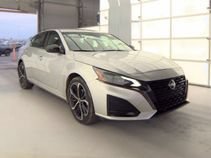 Used 2025 Nissan Altima 2.5 SR AWD/4WD image 24