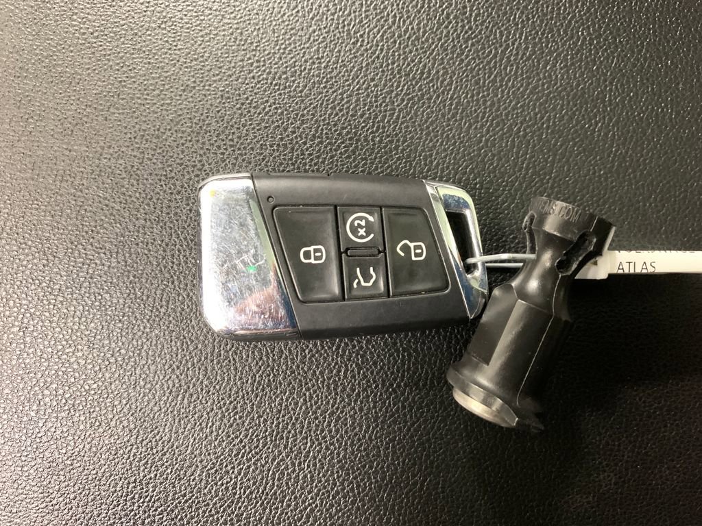 Used 2021 Volkswagen Atlas SEL Premium AWD/4WD image 32
