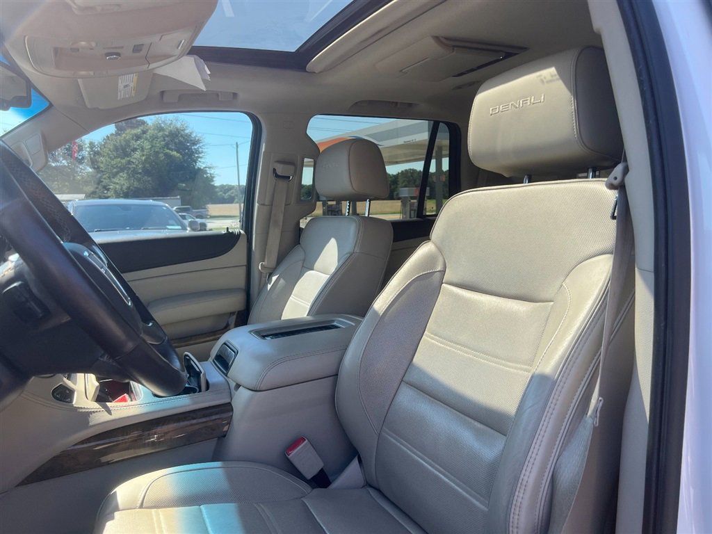 Used 2016 GMC Yukon Denali w/ Open Road Package RWD image 5