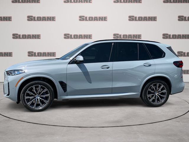 Used 2024 BMW X5 xDrive40i w/ M Sport Package AWD/4WD image 2