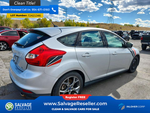 Used 2014 Ford Focus SE w/ Equipment Group 201A FWD image 4